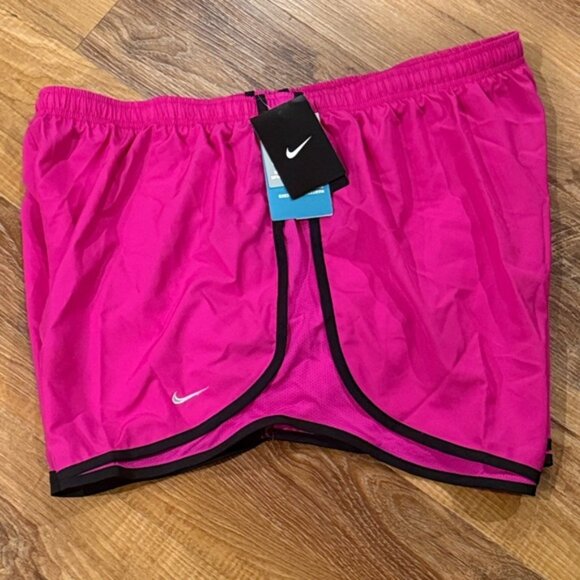 Nike Tiempo Women’s Dri-Fit Running Shorts (Size: 2X)(NWT) - Picture 2 of 14